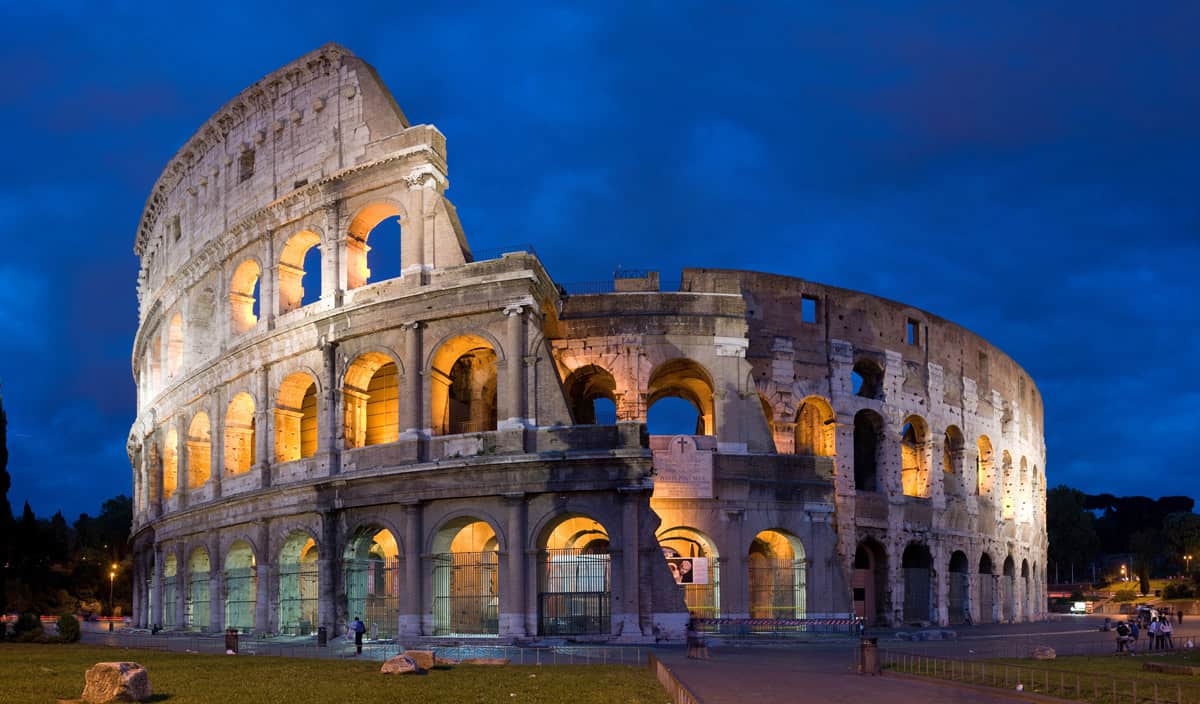 colosseum monument rome athens 2004 (4)