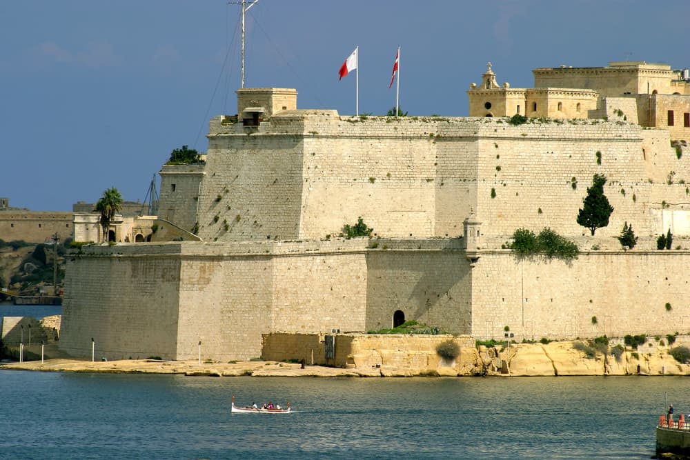 valletta malta castle athens 2004 (1)