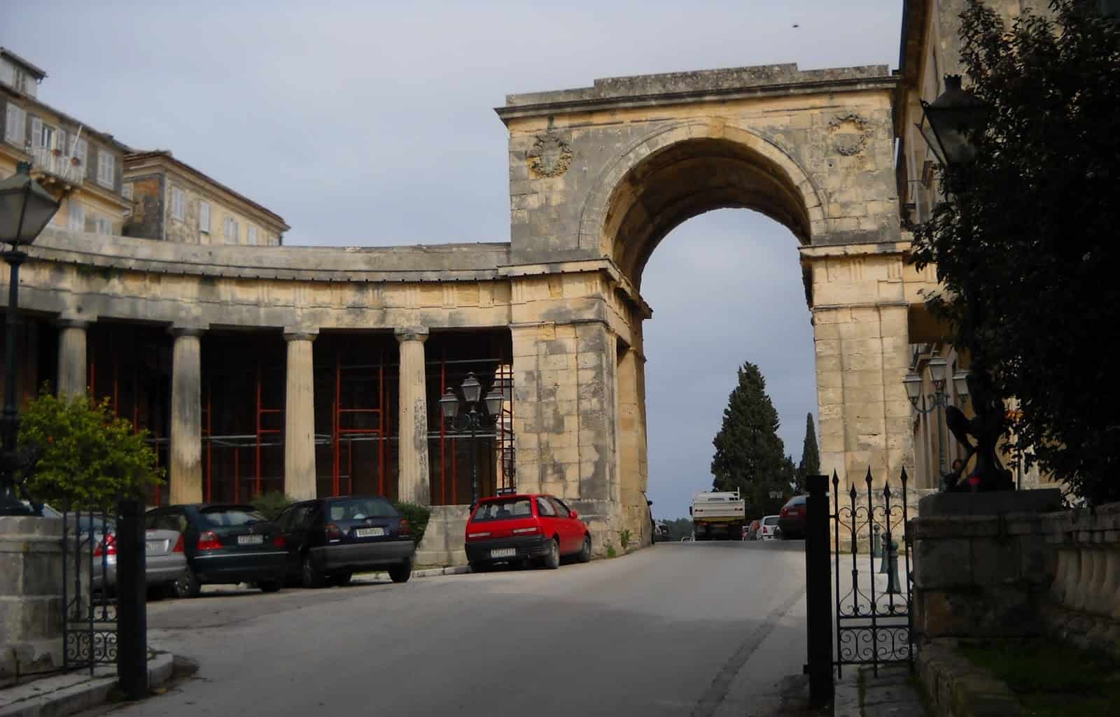 corfu gate tourist place athens 2004 (1)