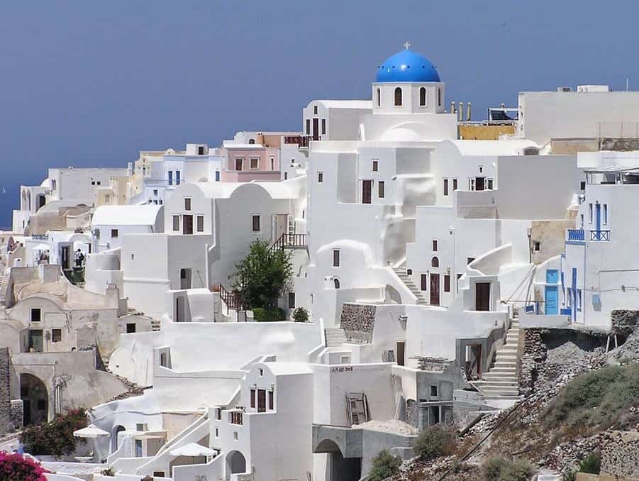 cyclades islands white houses tourist place athens 2004 (2)