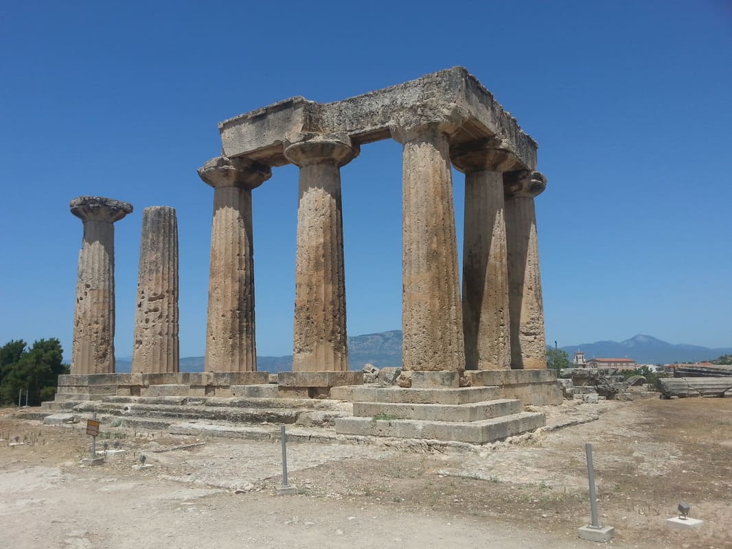 korinthos monuments temple apollon athens 2004 (8)