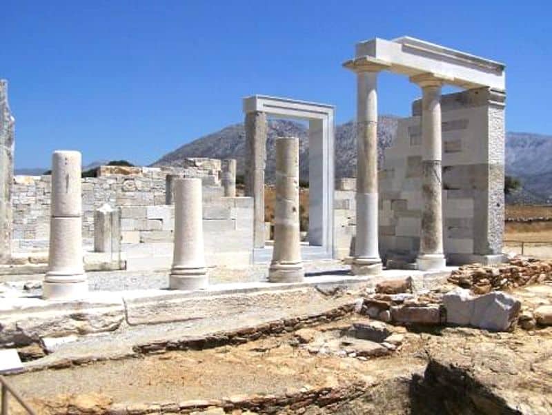 naxos monuments temple dimitra athens 2004 (1)