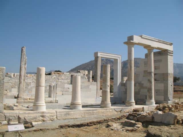 naxos monuments temple dimitra athens 2004 (2)